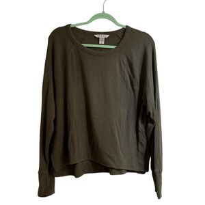 Athleta Ribbed Long sleeve Sweatshirt Olive Green